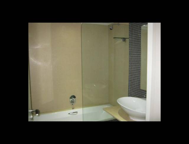 3 BEDROOM APARTMENT TO LET IN POINT WATERFRONT